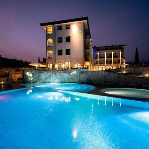 Aparthotel Luisa & Luxury