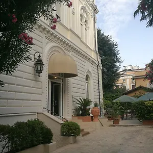 https://villa-delle-rose-rome.it-romehotels.com