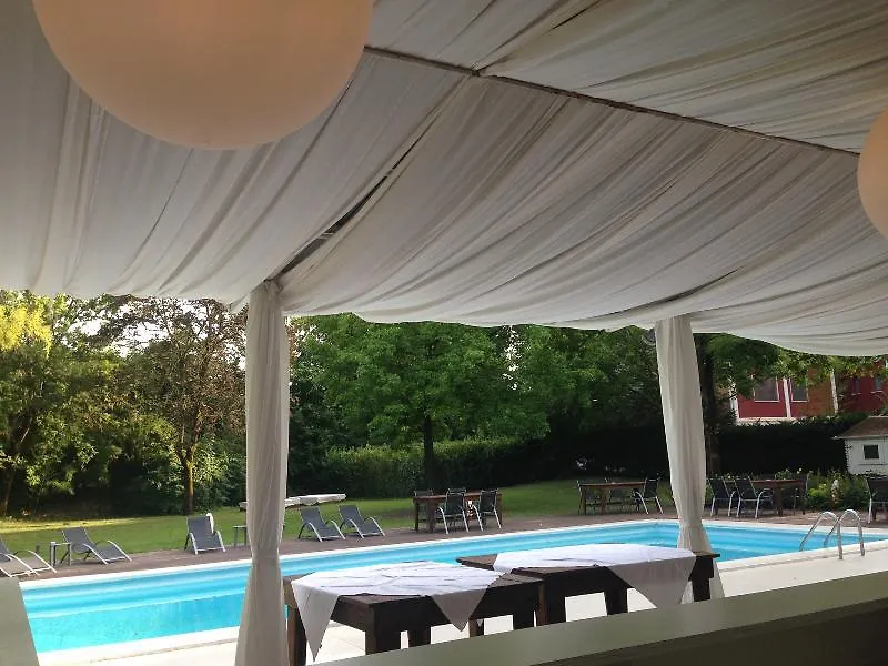 Best Western Hotel Cristallo Mantova Virgilio 4*,  Itálie